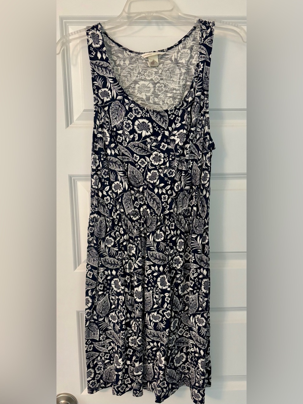 H&M dress size medium.